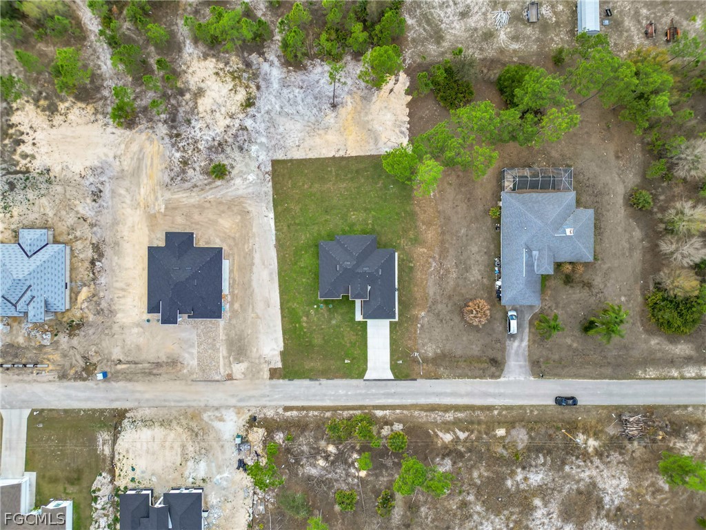 915 Cleveland Avenue Lehigh Acres FL 33972 2026010417 image8