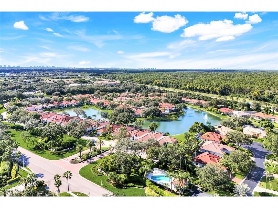 915 Fountain Run Naples FL 34119 225075723 image24
