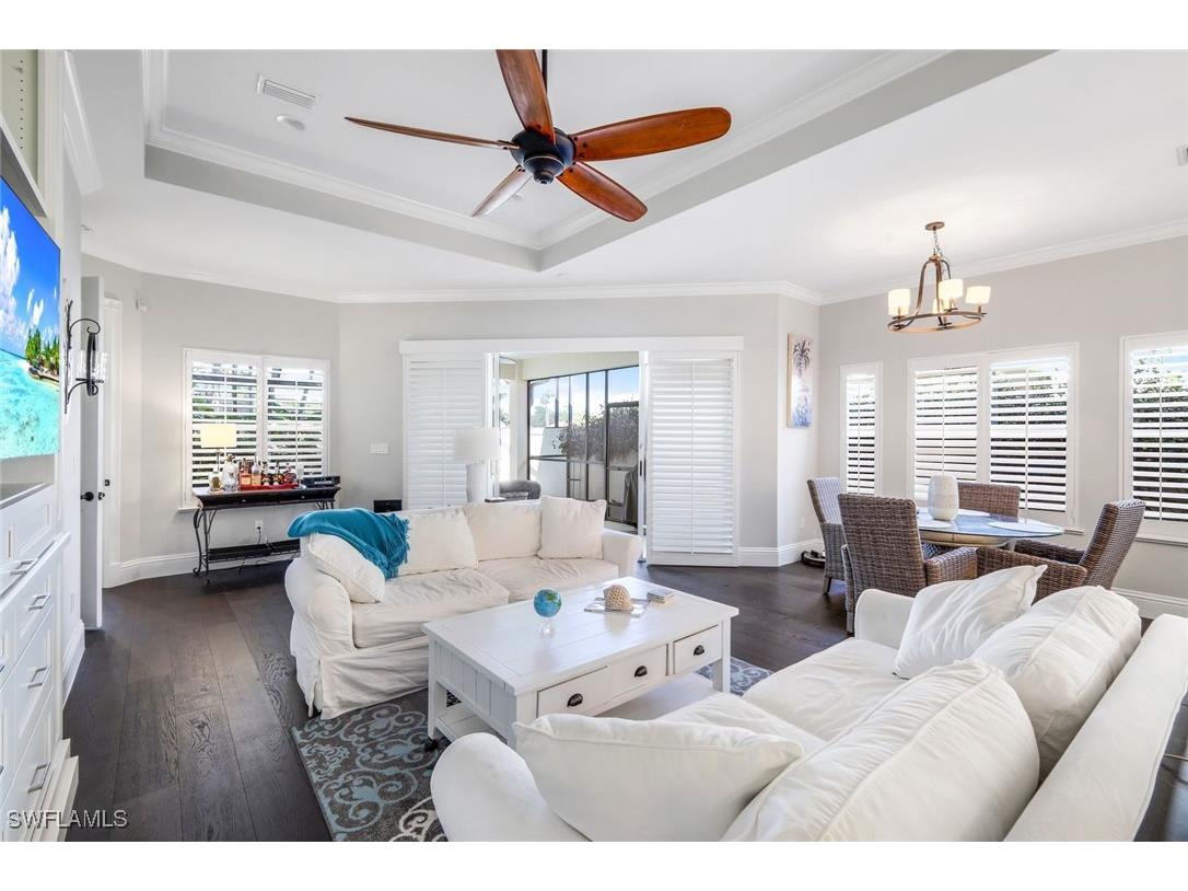 915 Fountain Run Naples FL 34119 225075723 image6