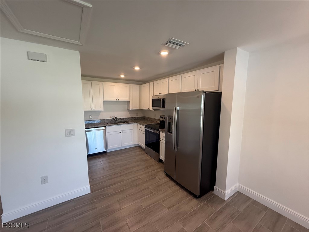 915 Graystone Avenue Lehigh Acres FL 33974 2025001605 image3