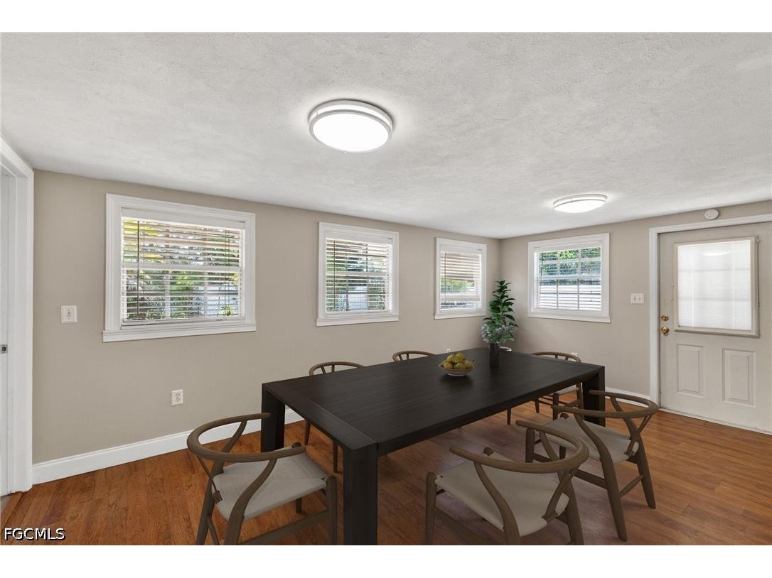 915 Hibiscus Lane North Fort Myers FL 33903 2026020264 image15