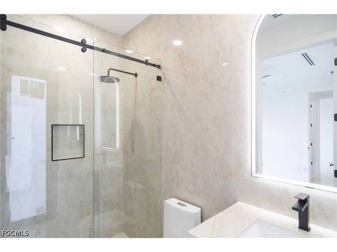 915 Lincoln Avenue Lehigh Acres FL 33972 2026023576 image22