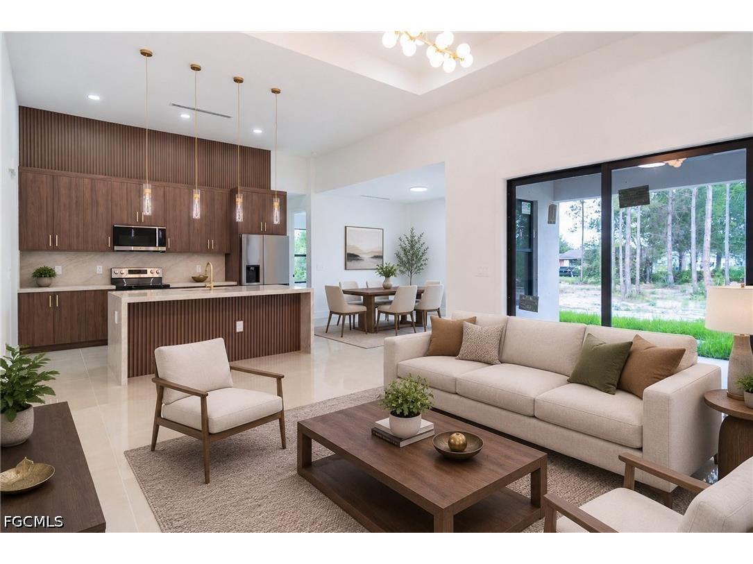 915 Lincoln Avenue Lehigh Acres FL 33972 2026023576 image6