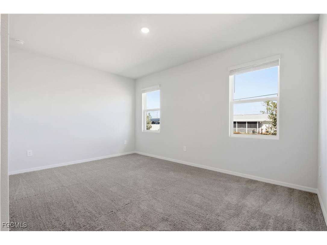 915 NE 19th Street Cape Coral FL 33909 2025017846 image14