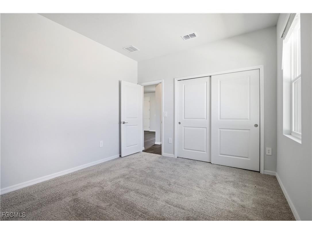 915 NE 19th Street Cape Coral FL 33909 2025017846 image18