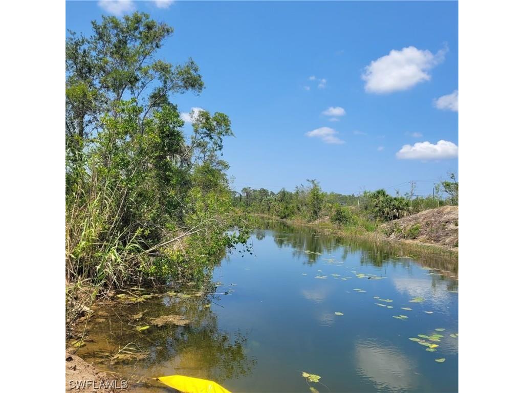 915 NE 32nd Terrace Cape Coral FL 33909 223032157 image1