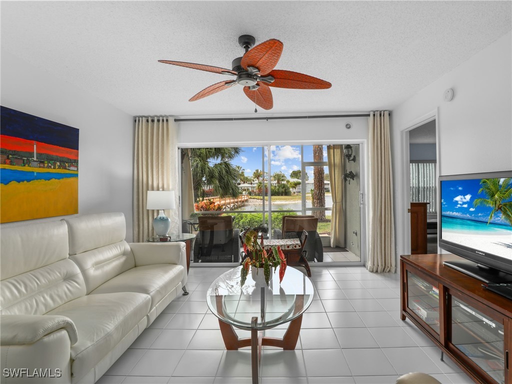 915 New Waterford Drive #H104 Naples FL 34104 225005059 image1