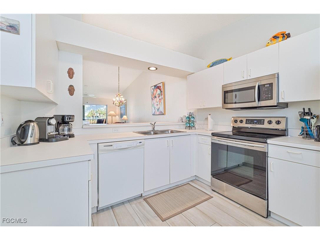 915 New Waterford Drive #H201 Naples FL 34104 2025017972 image12