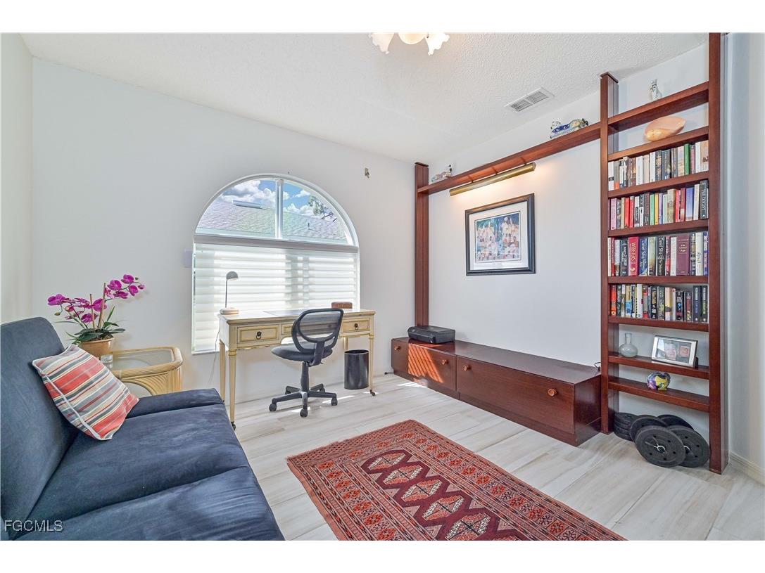 915 New Waterford Drive #H201 Naples FL 34104 2025017972 image14