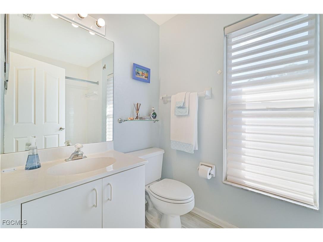 915 New Waterford Drive #H201 Naples FL 34104 2025017972 image23