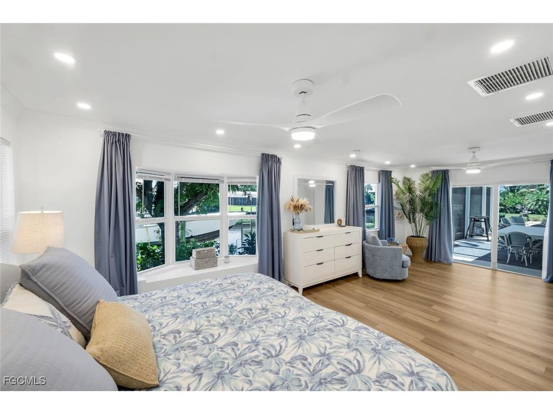 915 Pecten Court Sanibel FL 33957 2025016150 image26