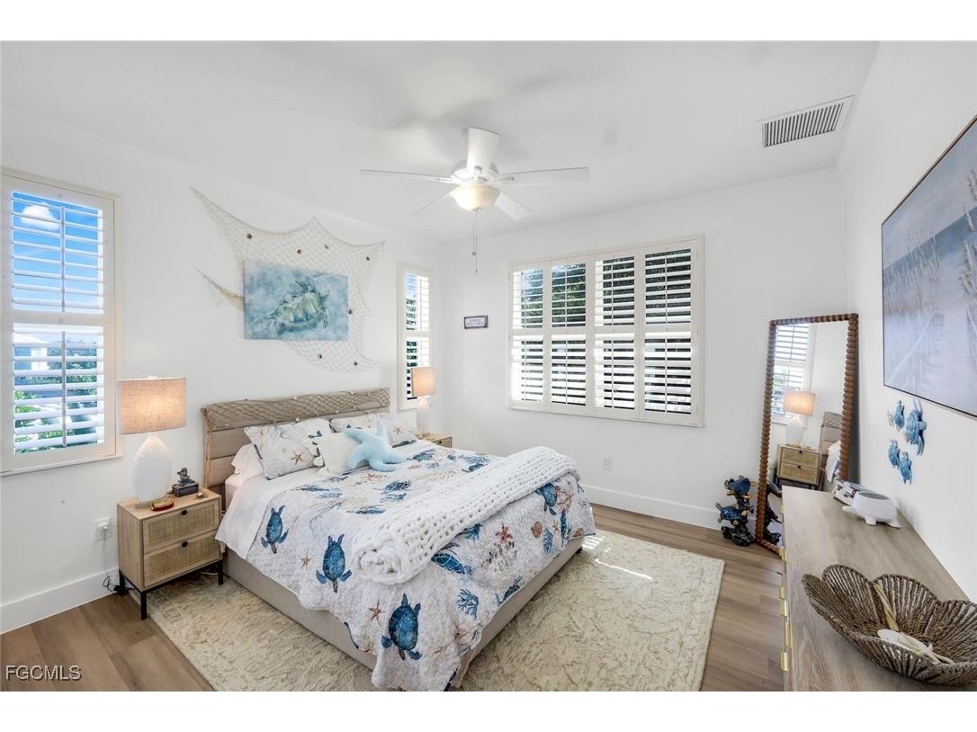 915 Pecten Court Sanibel FL 33957 2025016150 image30