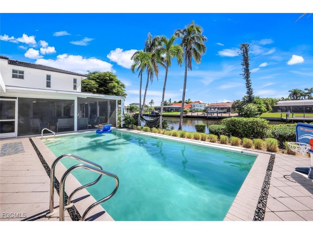 915 Pecten Court Sanibel FL 33957 2025016150 image4