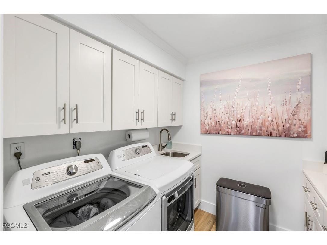 915 Pecten Court Sanibel FL 33957 2025016150 image45