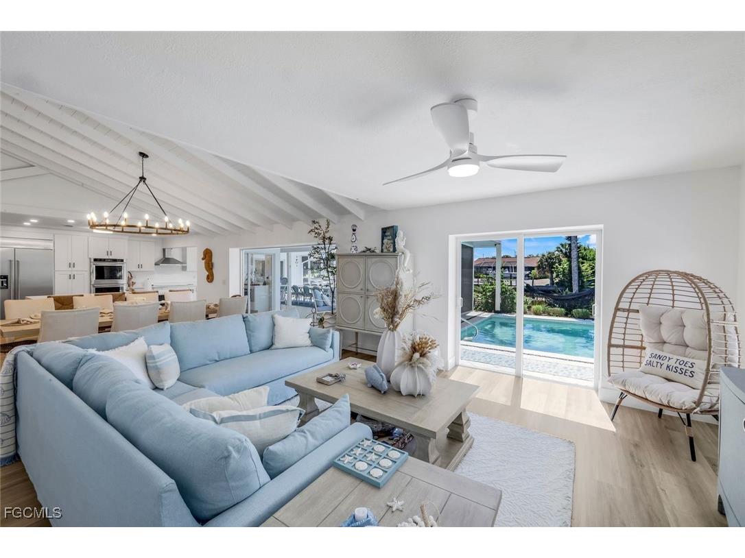 915 Pecten Court Sanibel FL 33957 2025016150 image7