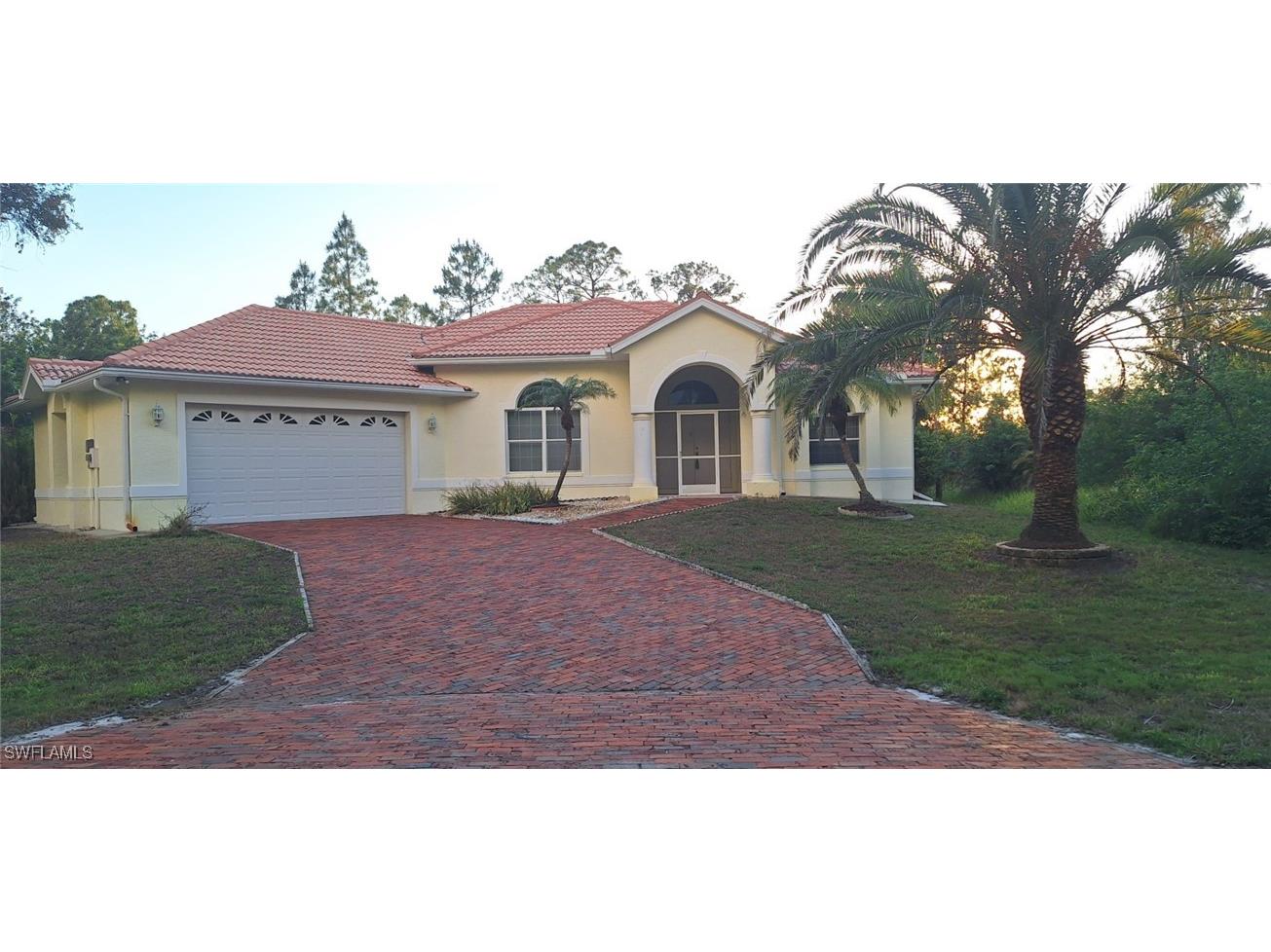 915 Roosevelt Avenue Lehigh Acres FL 33936 225047433 image1