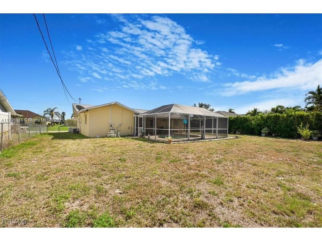 915 SE 20th Street Cape Coral FL 33990 2025016131 image18