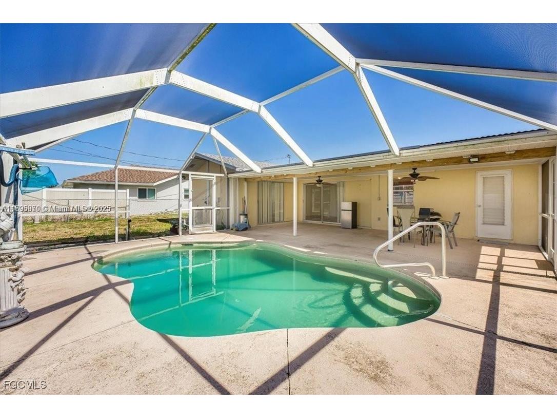 915 SE 20th Street Cape Coral FL 33990 2025016131 image3