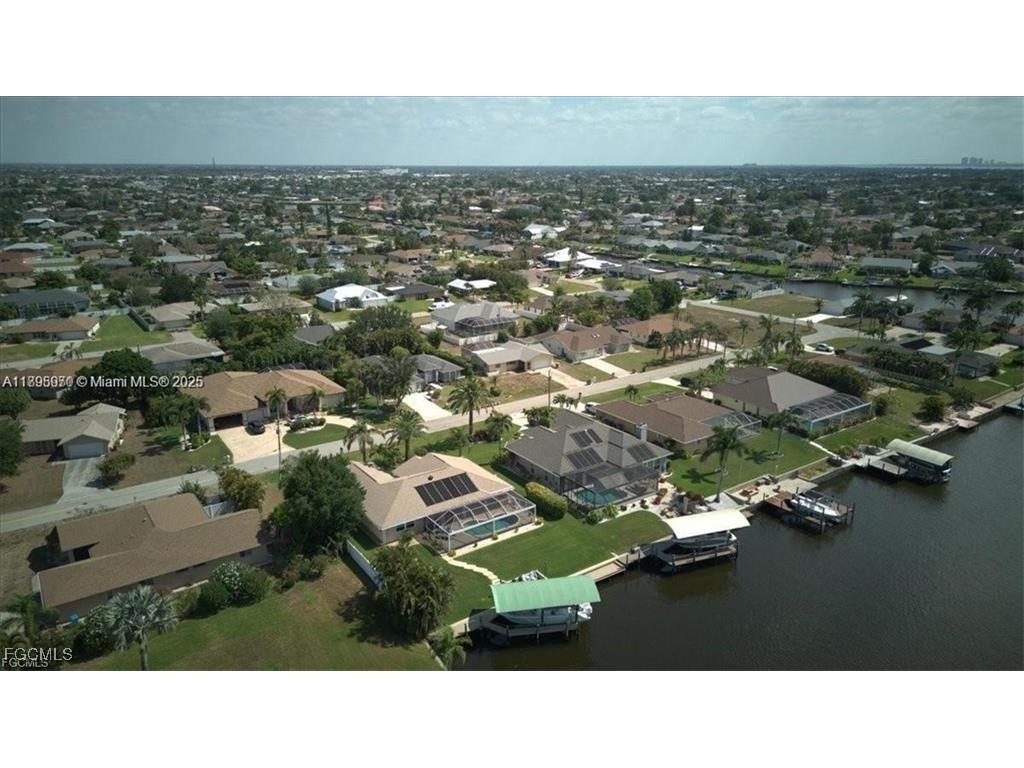 915 SE 20th Street Cape Coral FL 33990 2025018656 image21