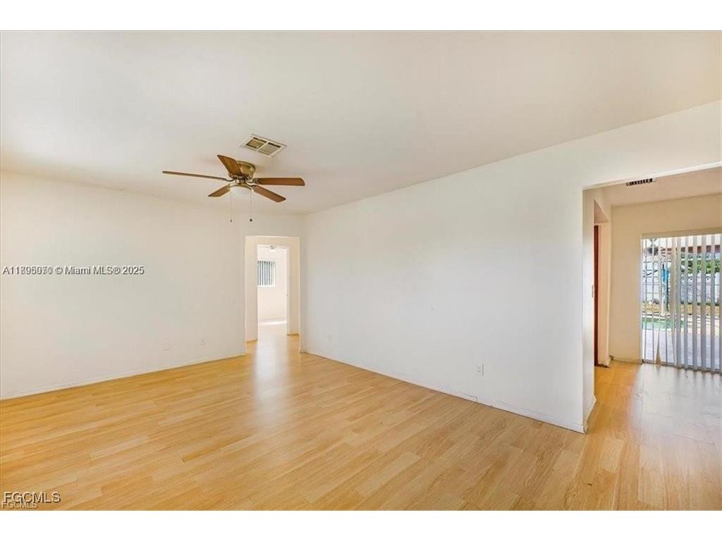 915 SE 20th Street Cape Coral FL 33990 2025018656 image6