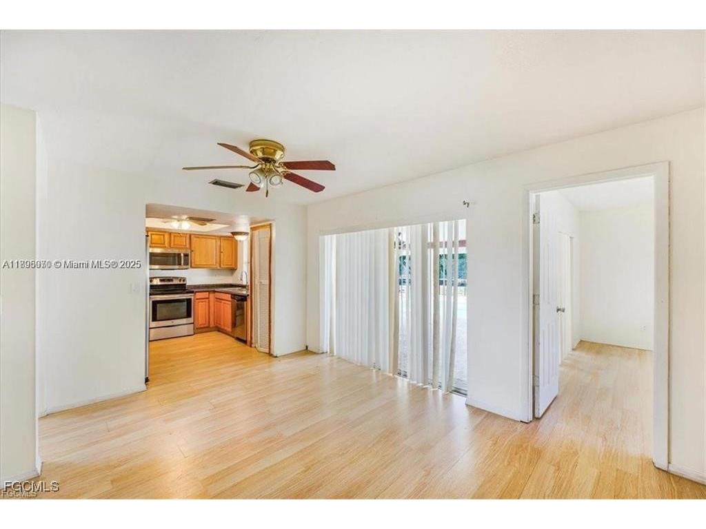 915 SE 20th Street Cape Coral FL 33990 2025018656 image7