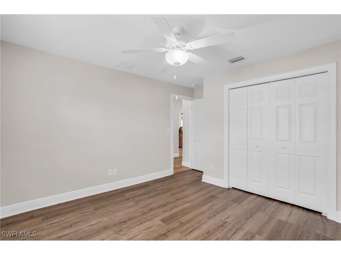 915 SE 33rd Terrace Cape Coral FL 33904 225058958 image17