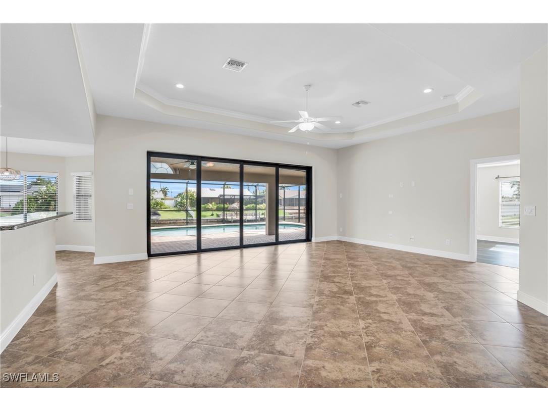 915 SE 33rd Terrace Cape Coral FL 33904 225058958 image6