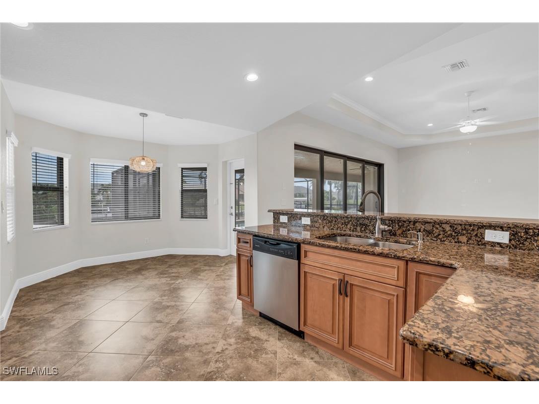 915 SE 33rd Terrace Cape Coral FL 33904 225058958 image9