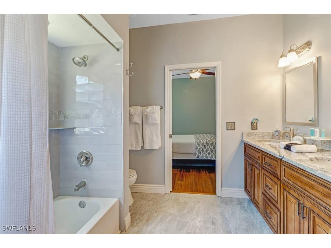 9151 Kings Cove Court Fort Myers FL 33967 226005912 image13