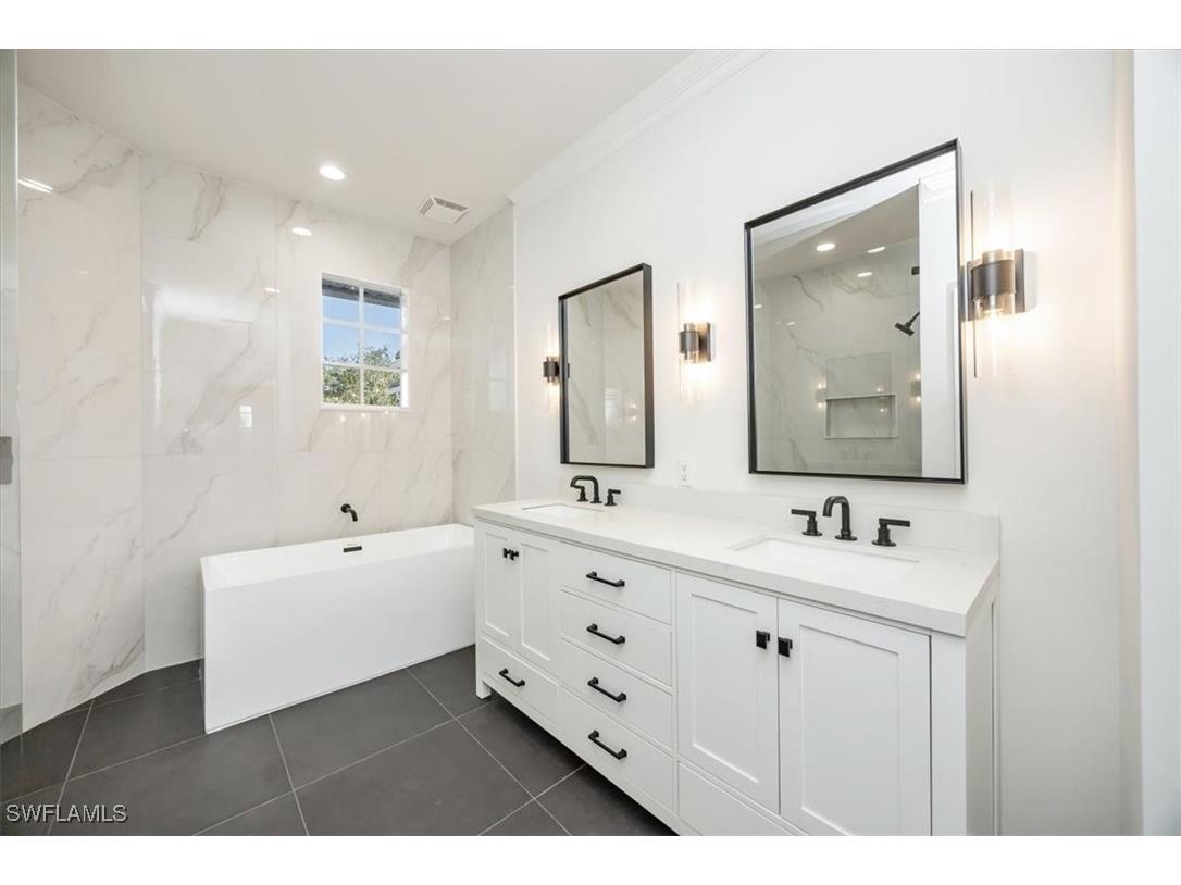 9151 Palmetto Ridge Drive #202 Estero FL 34135 225079233 image14