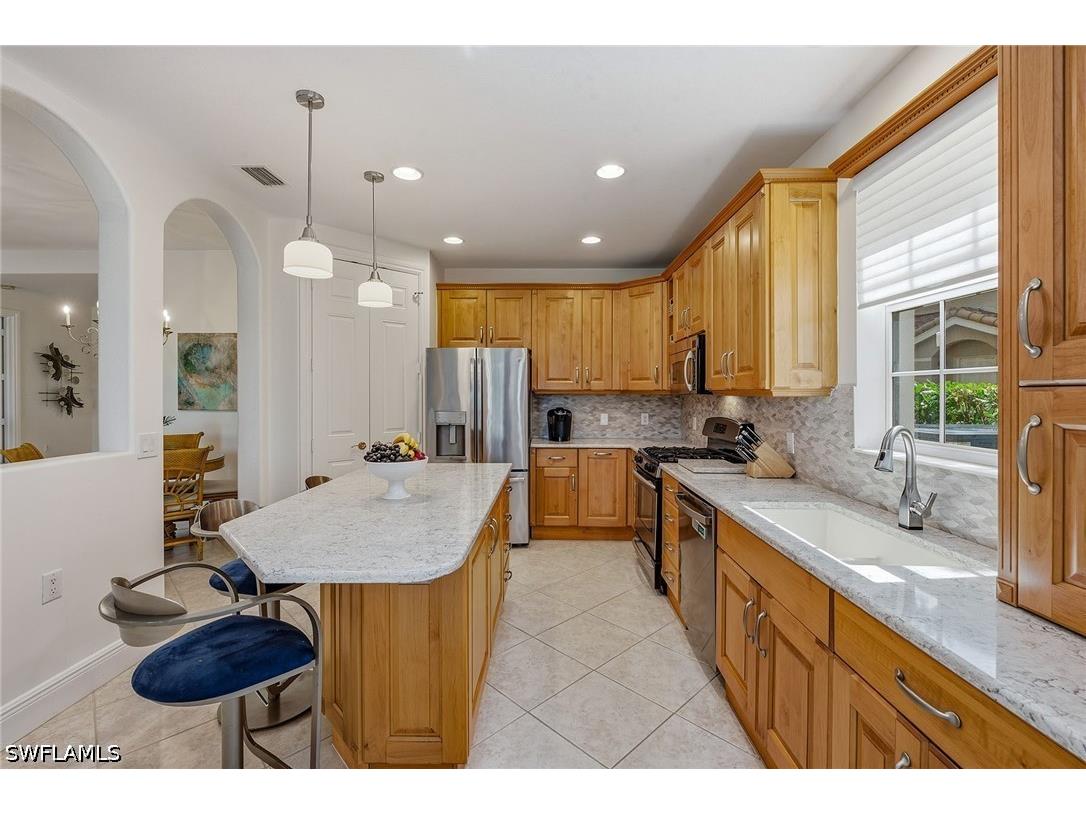 9154 Cherry Oaks Lane #101 Naples FL 34114 226016081 image4