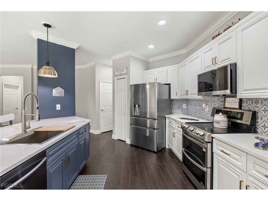 9154 Estero River Circle Estero FL 33928 2026007934 image3