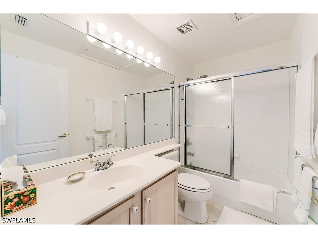 9156 Spring Run Boulevard Estero FL 34135 226014993 image20