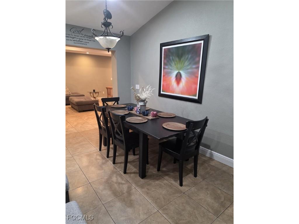 916 Anaconda Avenue S Lehigh Acres FL 33974 2025015388 image5