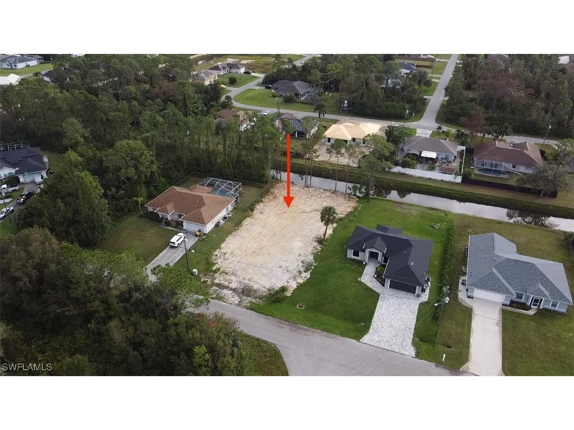 916 Angelo Avenue Lehigh Acres FL 33971 224092439 image1
