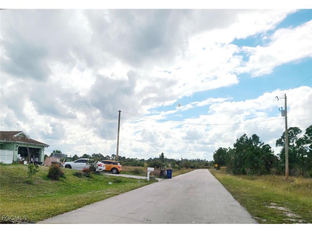 916 Ashley Oaks Drive Lehigh Acres FL 33974 2025022744 image10