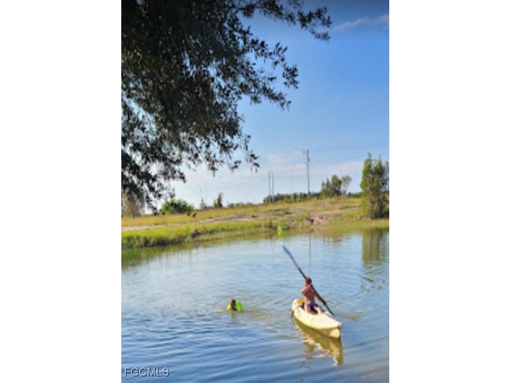 916 Ashley Oaks Drive Lehigh Acres FL 33974 2025022744 image17