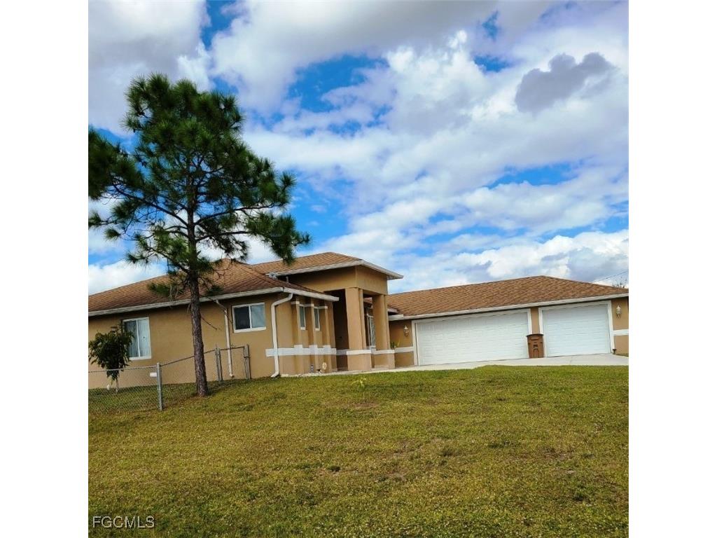 916 Ashley Oaks Drive Lehigh Acres FL 33974 2025022744 image8