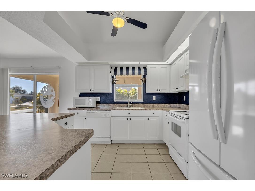 916 NE 4th Place Cape Coral FL 33909 226005851 image14