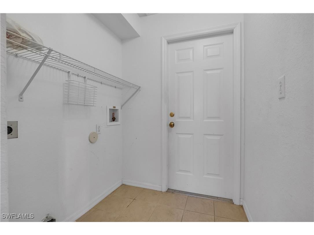 916 NE 4th Place Cape Coral FL 33909 226005851 image37