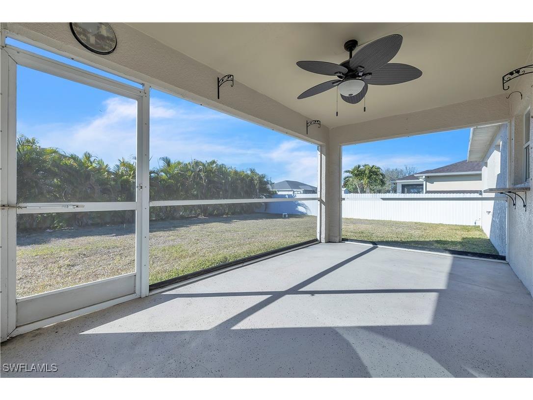 916 NE 4th Place Cape Coral FL 33909 226005851 image39