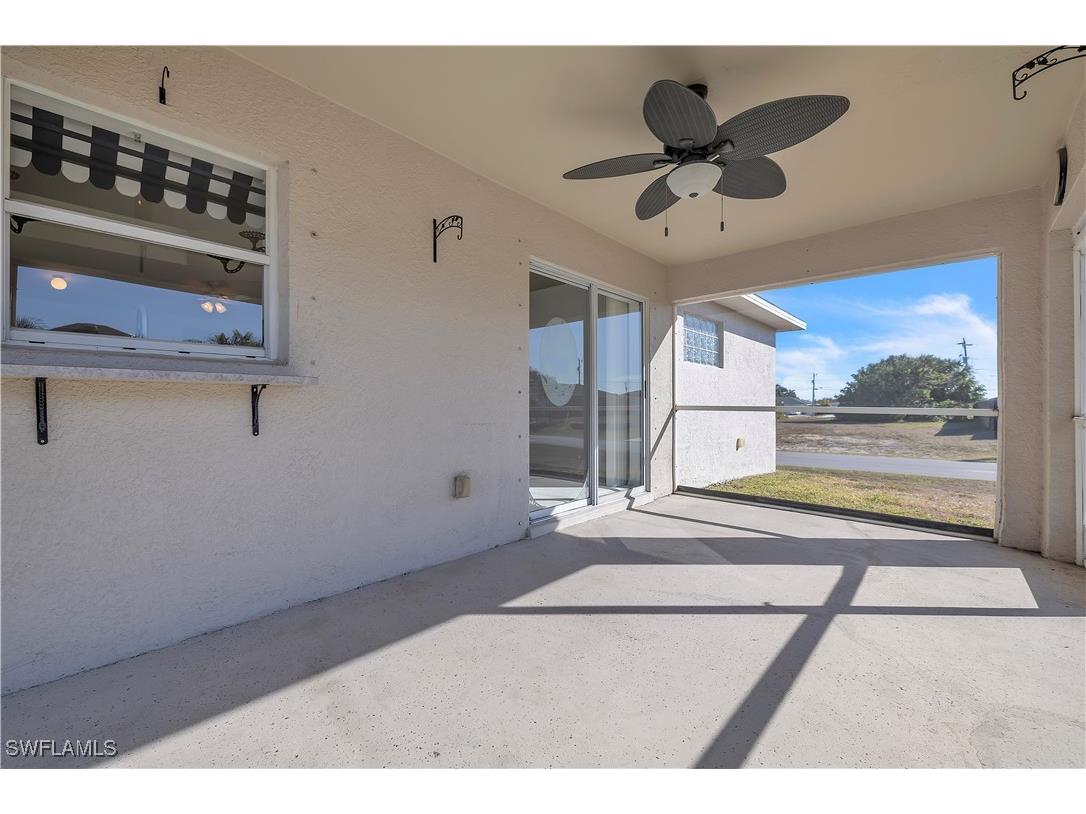 916 NE 4th Place Cape Coral FL 33909 226005851 image41