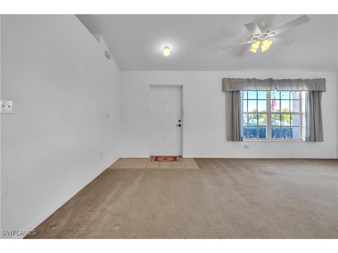 916 NE 4th Place Cape Coral FL 33909 226005851 image6