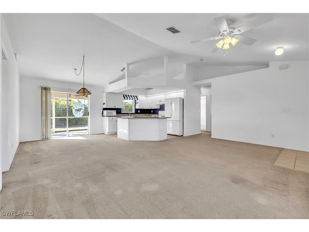 916 NE 4th Place Cape Coral FL 33909 226005851 image8