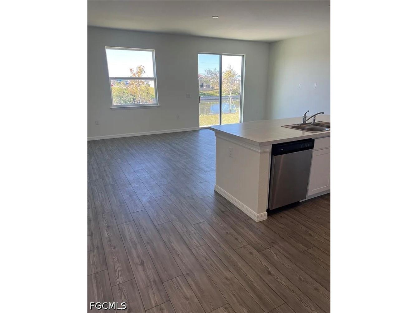 916 NW 3rd Avenue Cape Coral FL 33993 2026019739 image2
