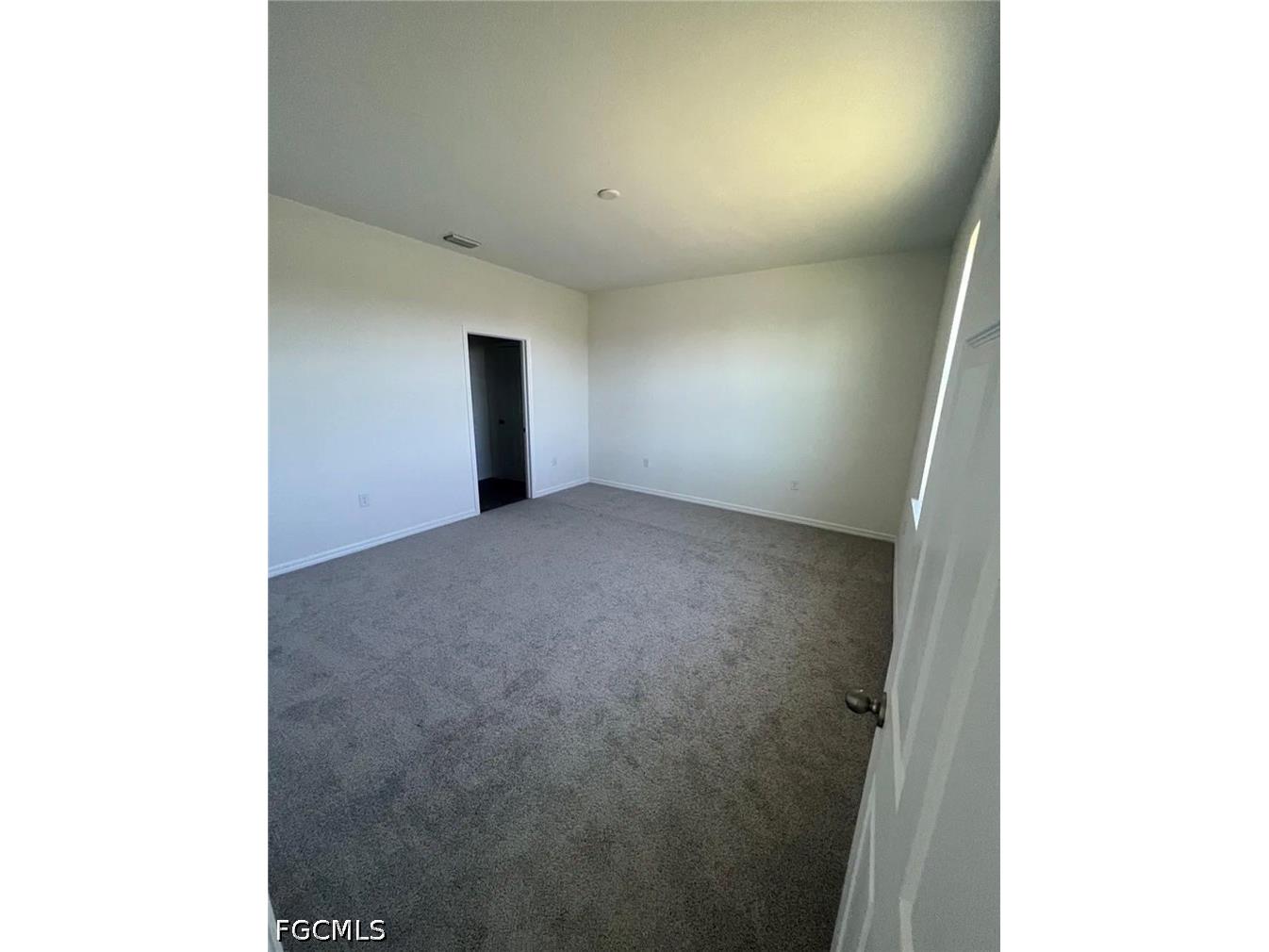916 NW 3rd Avenue Cape Coral FL 33993 2026019739 image6