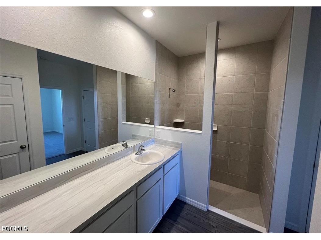 916 NW 3rd Avenue Cape Coral FL 33993 2026019739 image7