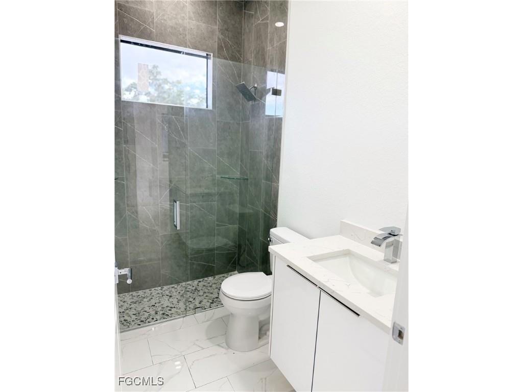 916 Nicholas Parkway W Cape Coral FL 33991 2026000345 image24