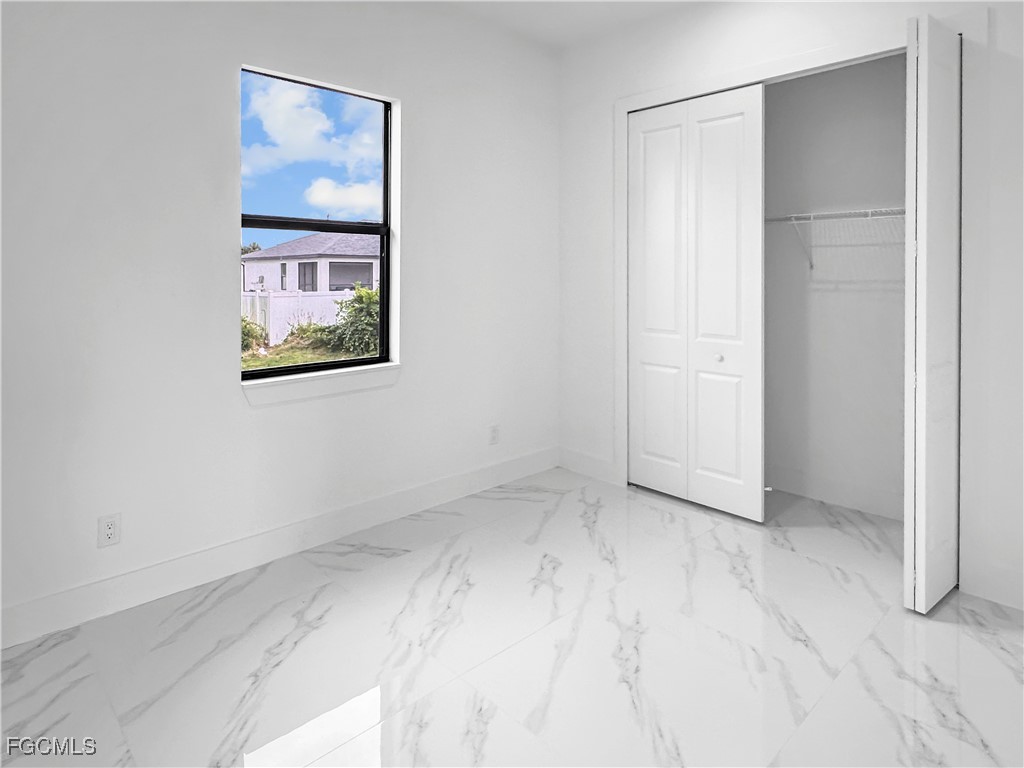 916 Sara Avenue N Lehigh Acres FL 33971 2025020381 image12