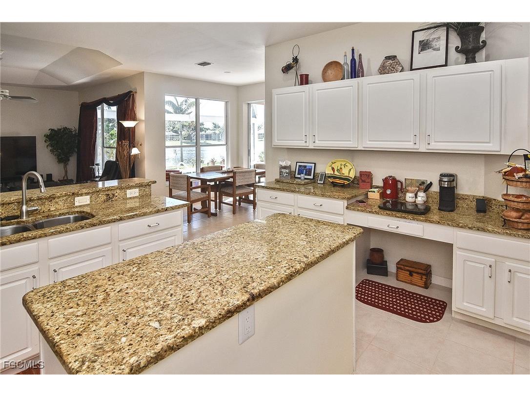 9160 Kings Cove Court Fort Myers FL 33967 2025012732 image18